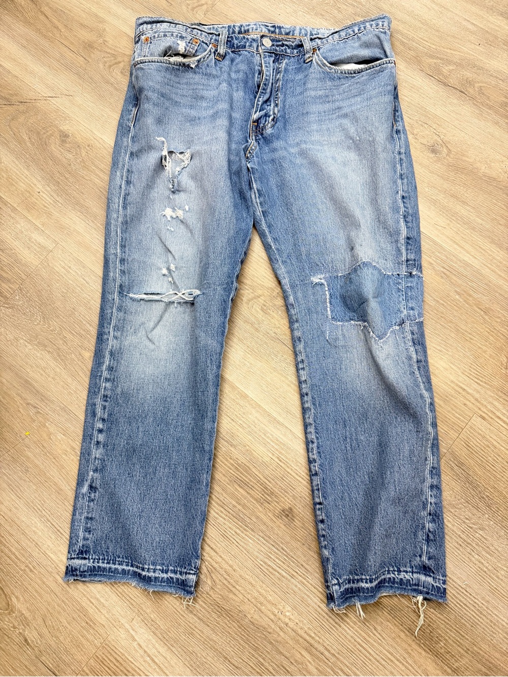 Levi’s Premium Distressed Patchwork Jeans Men’s W36 0155